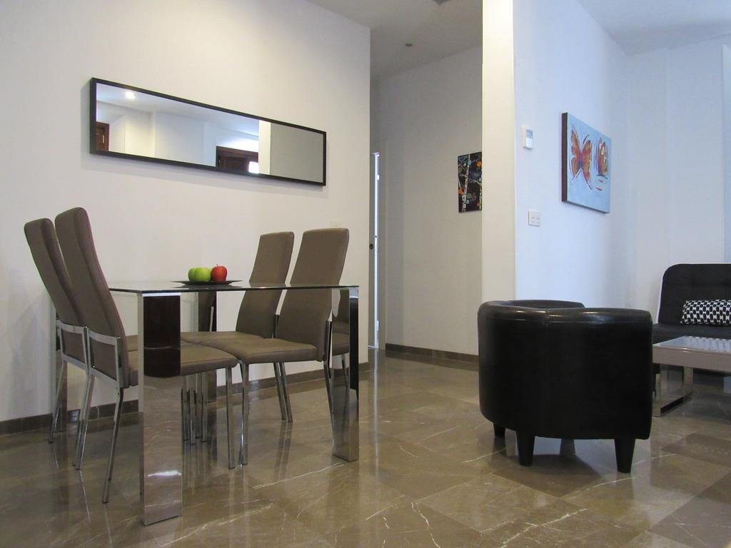Apartamentos Iliberis Гранада Екстериор снимка
