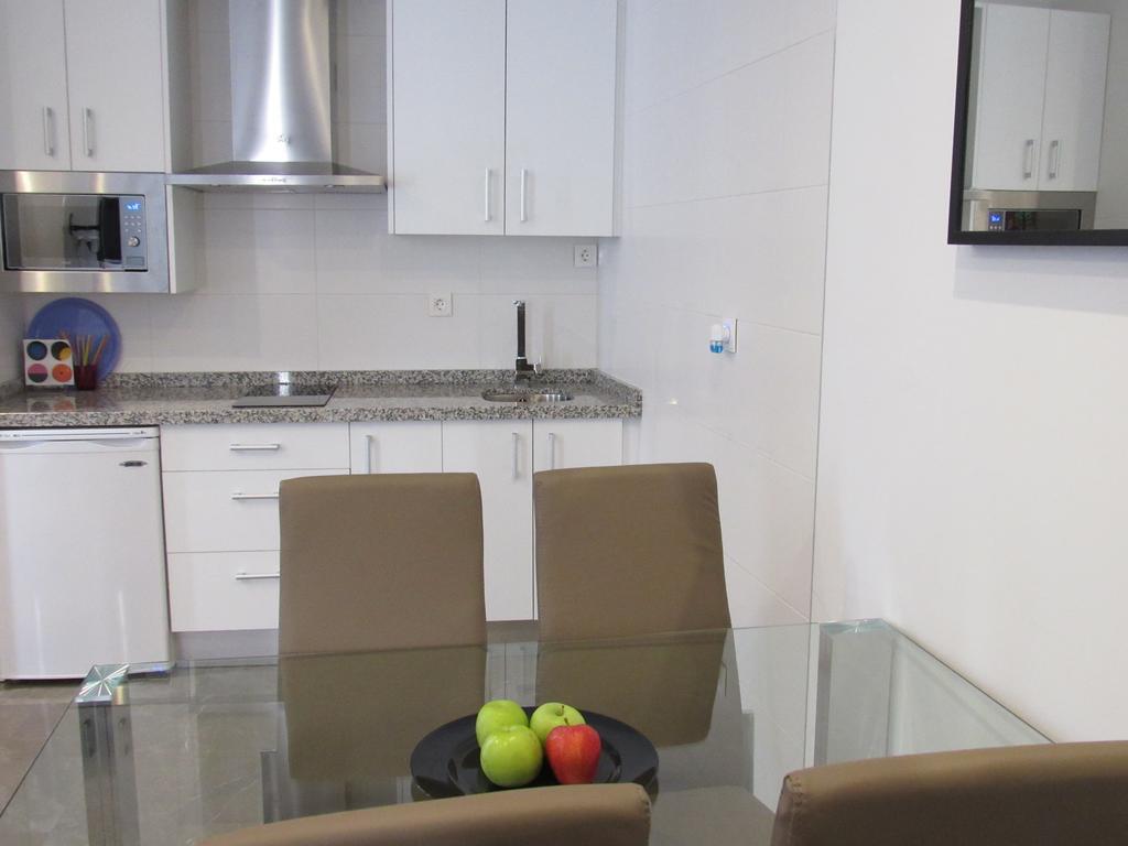 Apartamentos Iliberis Гранада Стая снимка